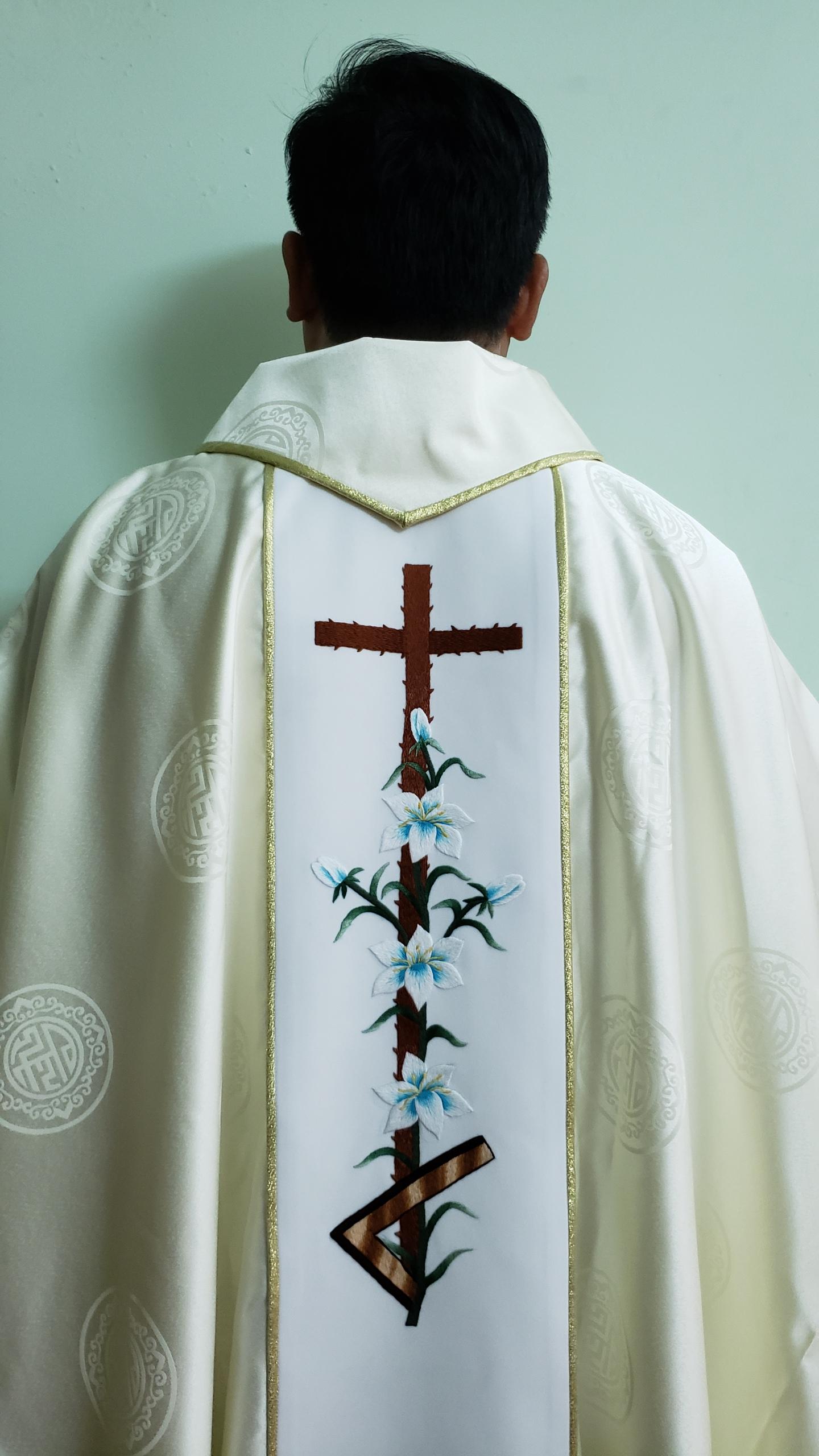 White Vestment