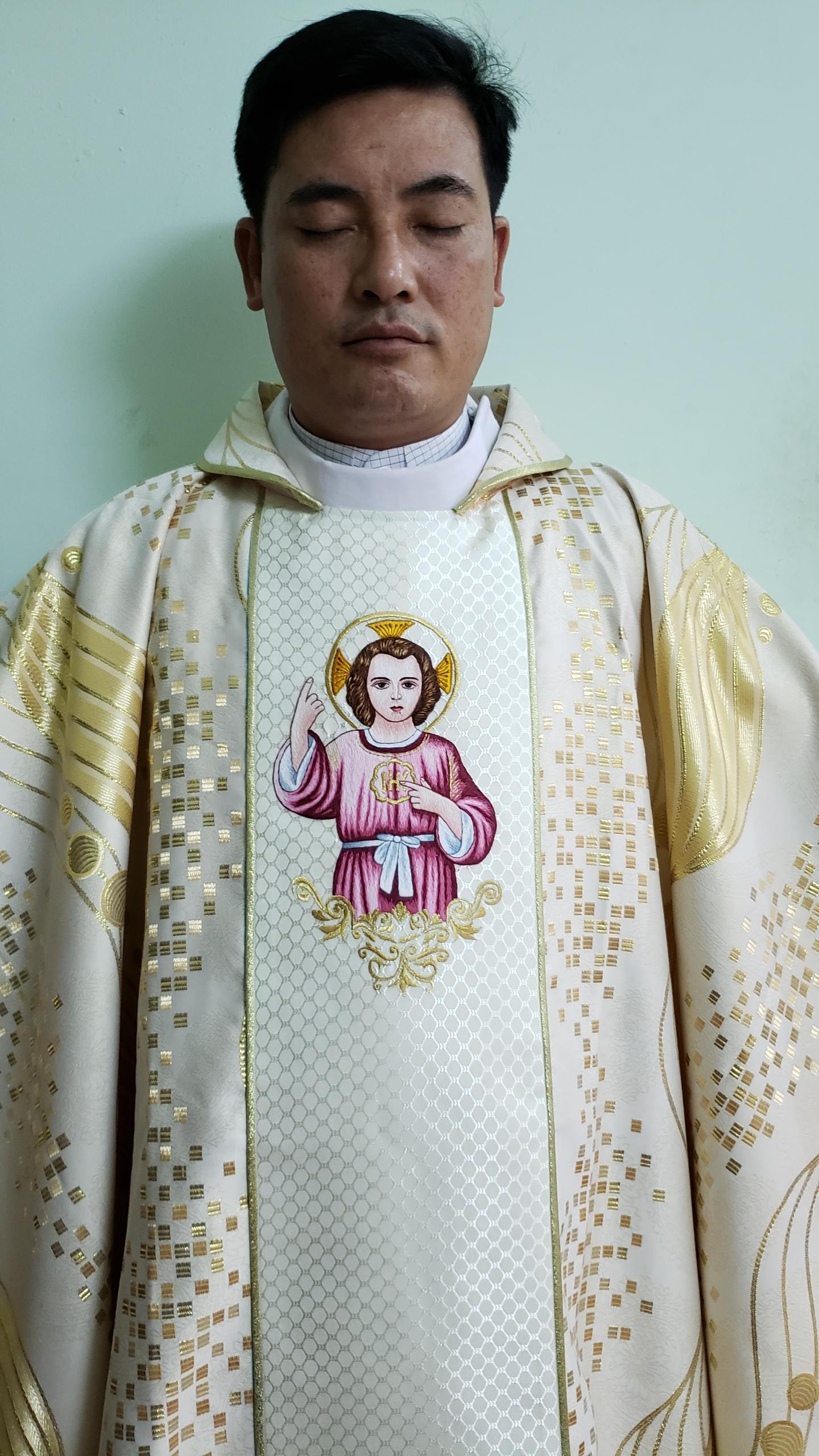 White Vestment