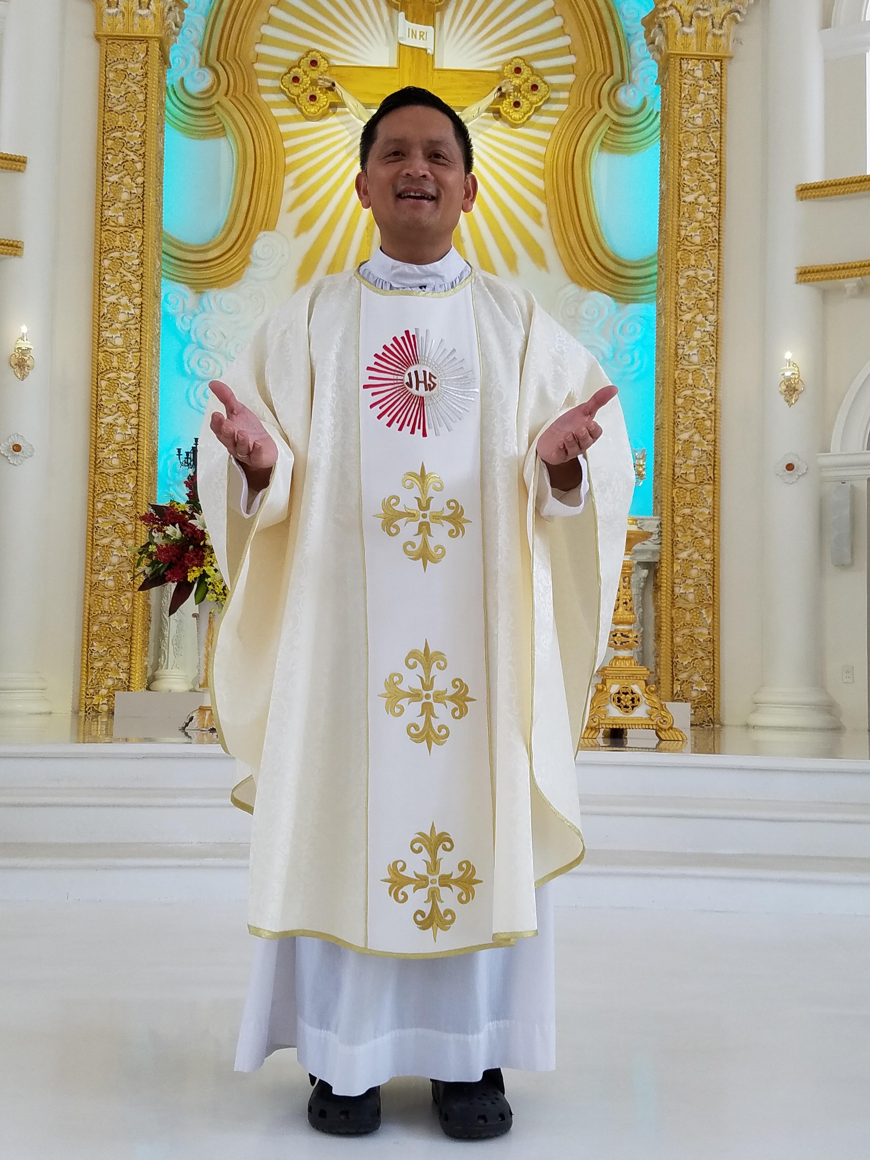 White Vestment