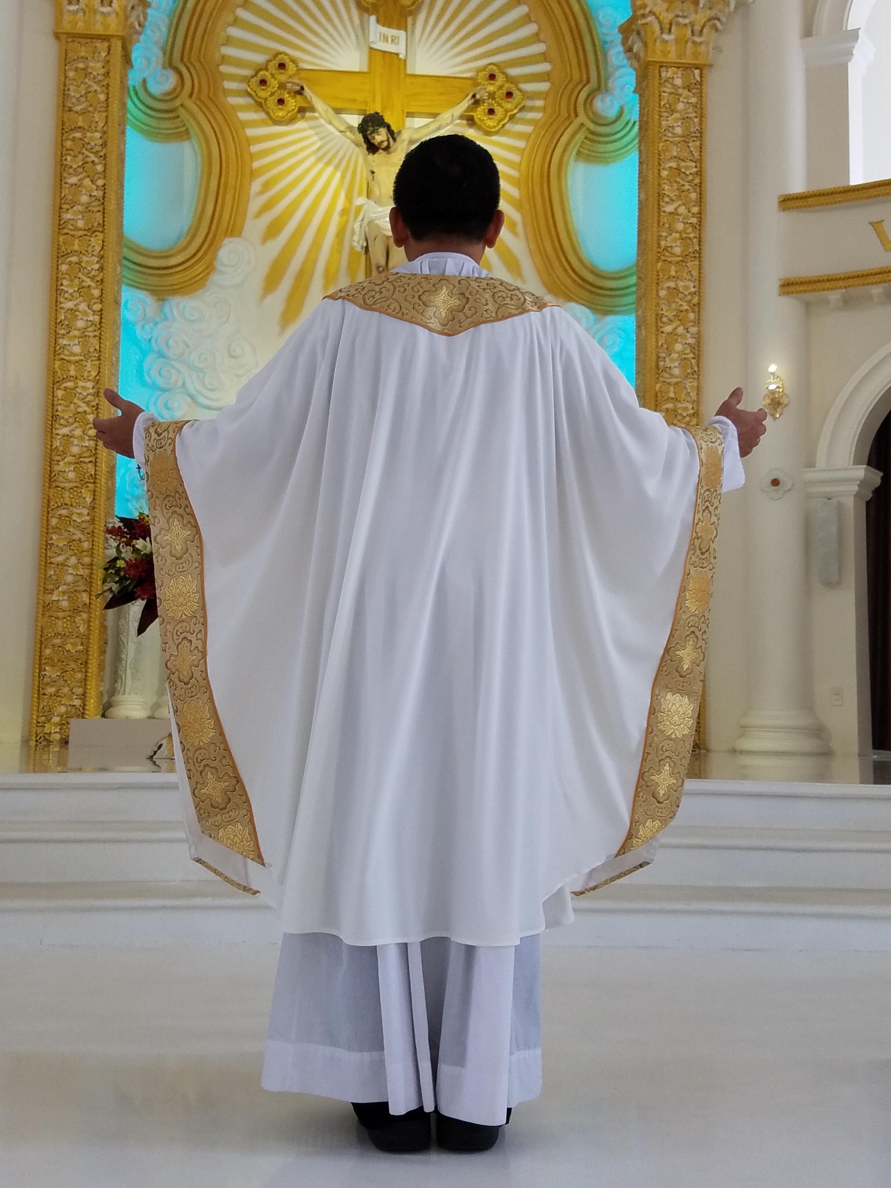 White Vestment
